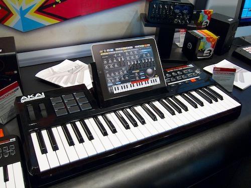 Akai 49 Synthstation Usb Midi controller 