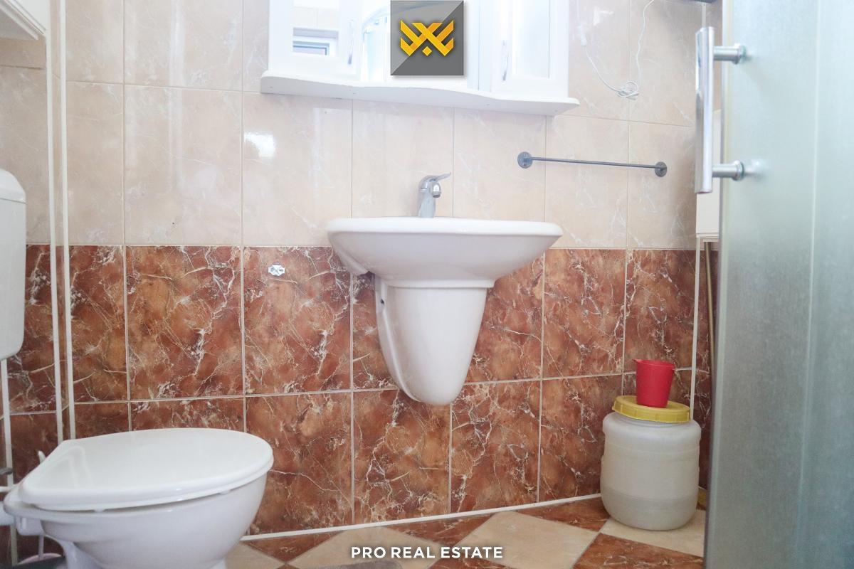 Shtëpi-200m--për--SHITJE-te-Kodra-e-Trimave-