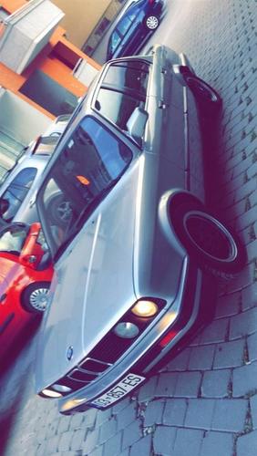 BMW E30