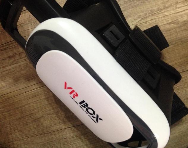 VR BOX