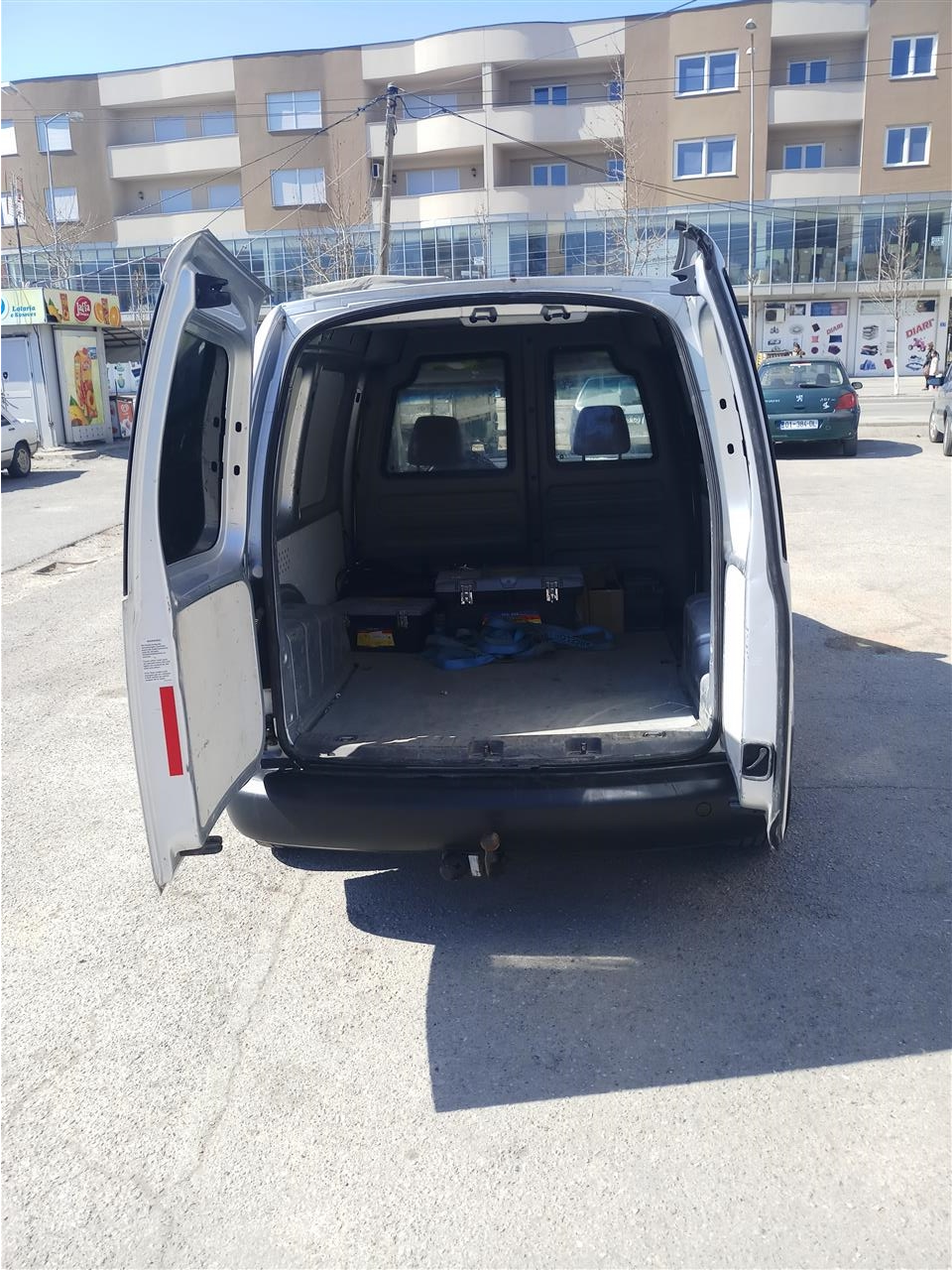 VW-CADDY-2012