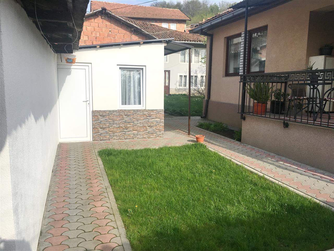 Shtepia-ne-shitje