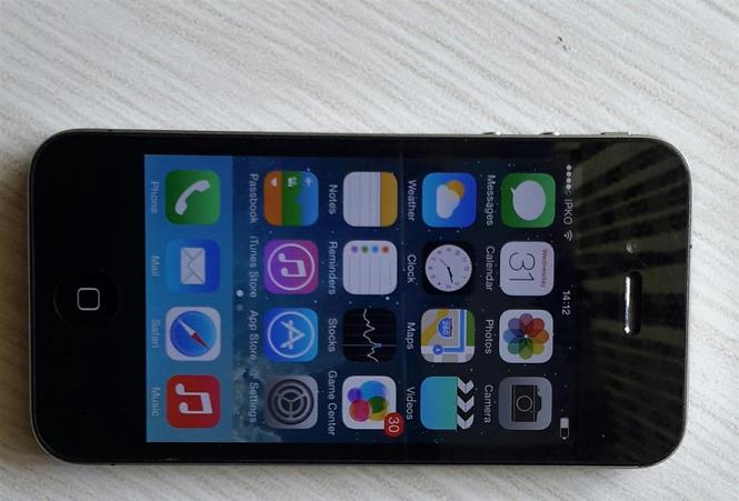 iPhone 4