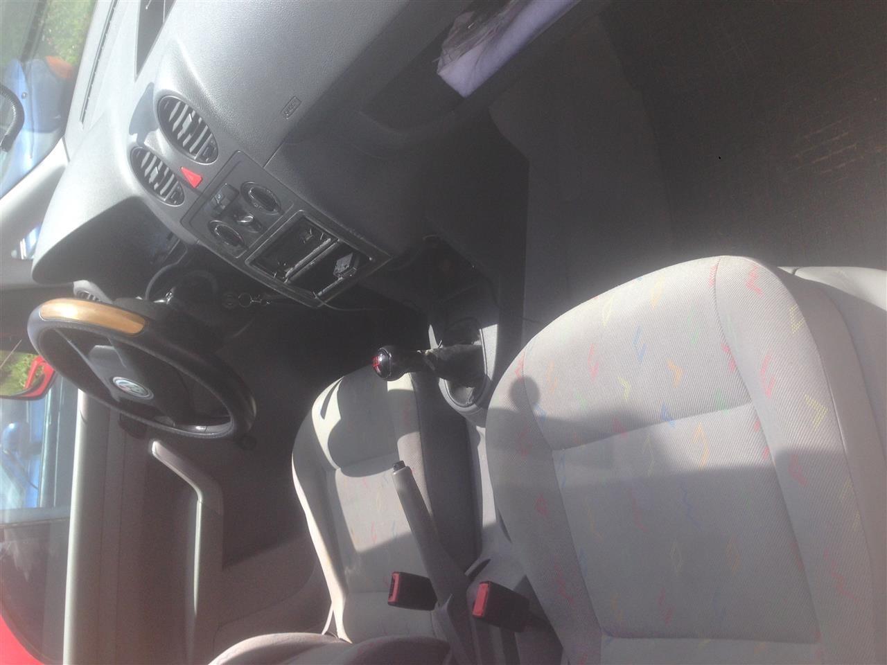 Vw-caddy-2005