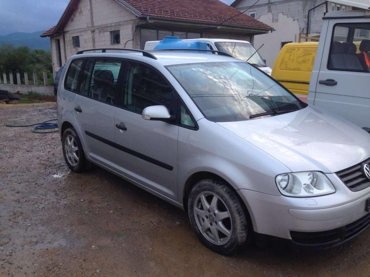 VW-TAURAN-1-9-DSG