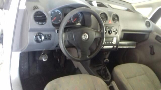 VW-Caddy-2-0-2007-