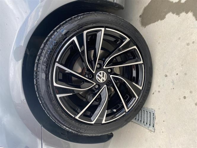 Fellne R17 Per golf