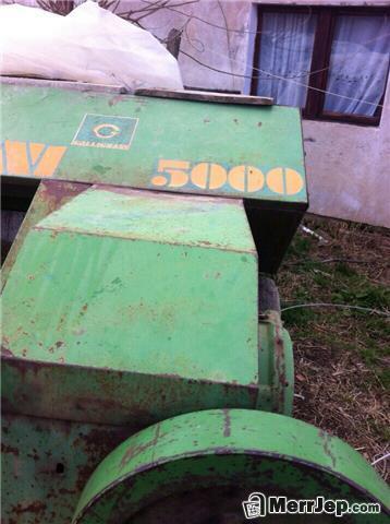 pres  edhe  traktor