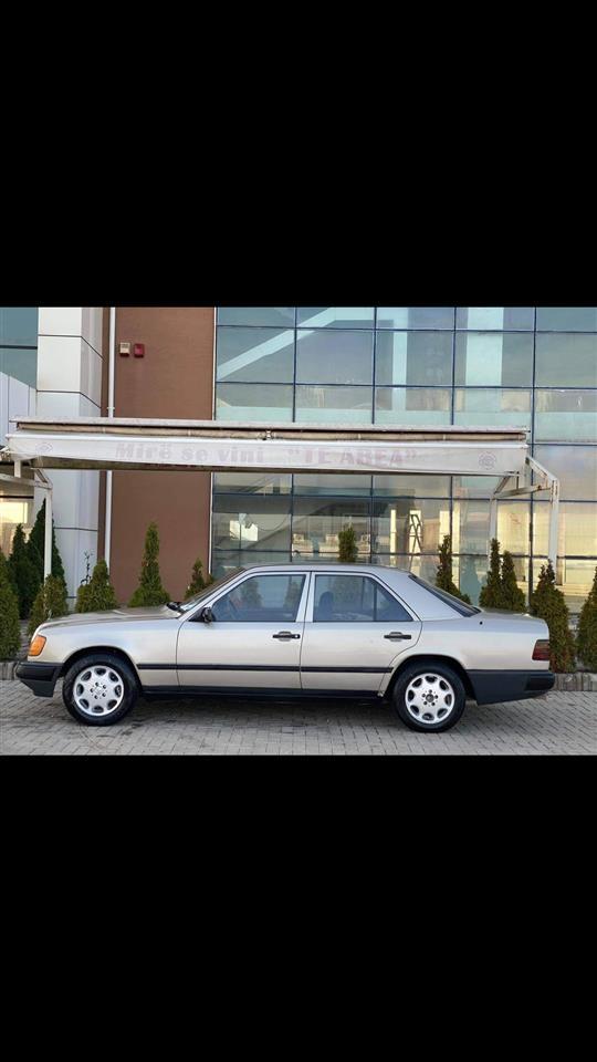 Mercedes-200