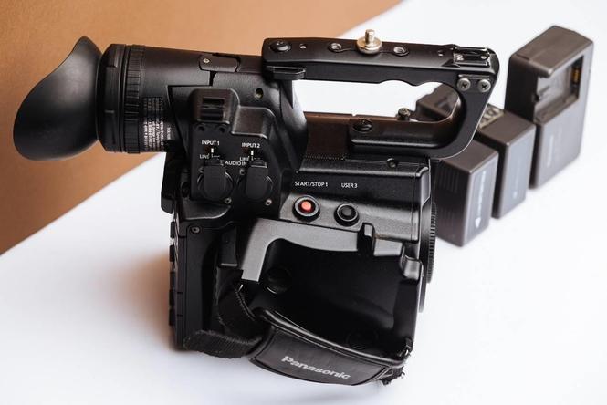 Panasonic AF 100