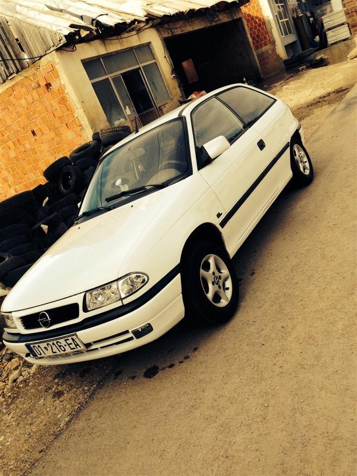 Opel-Astra
