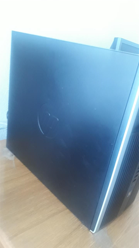 Shes pc gaming!!!