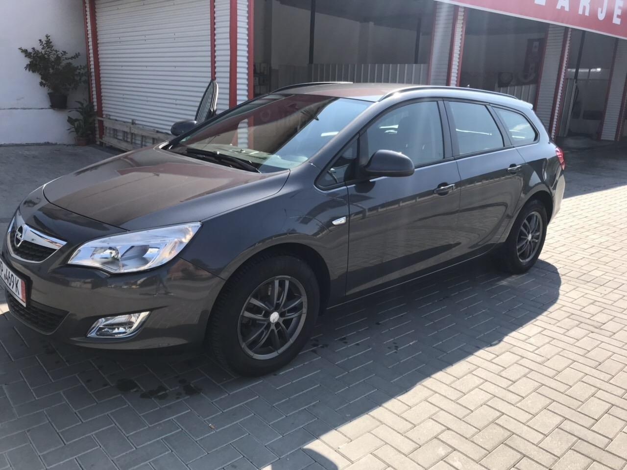 Opel-stra-1-7-2012-KS