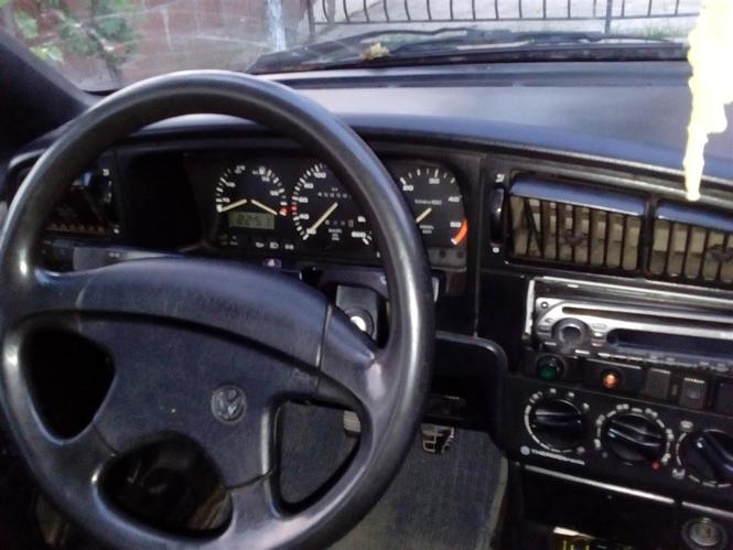 VW Passat -89 