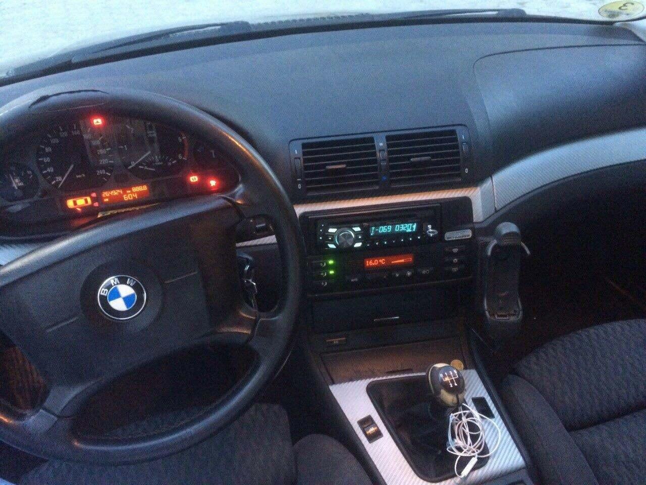 BMW-320D