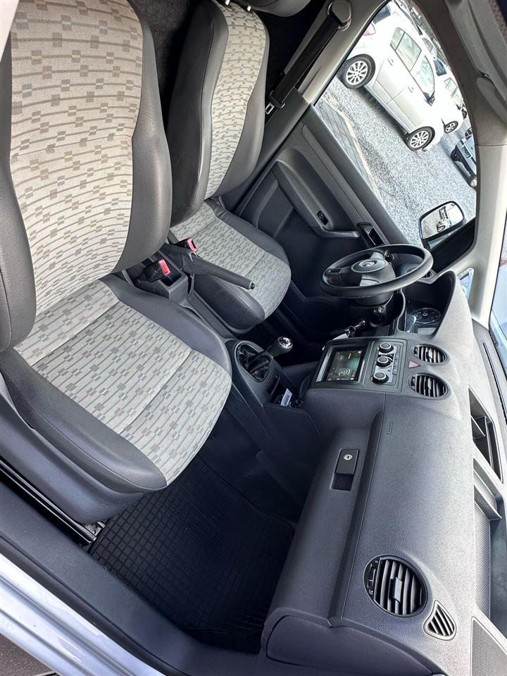 VW-Caddy-150-xxx-km-1-6-TDI--MAXI-Viti--2013-Me-dogan