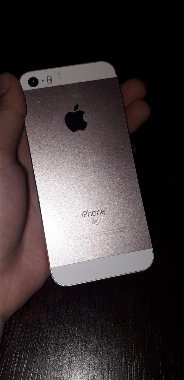iPhone-SE-