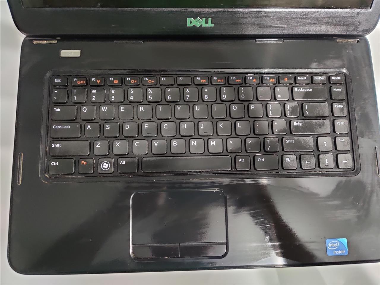 llaptop-Dell