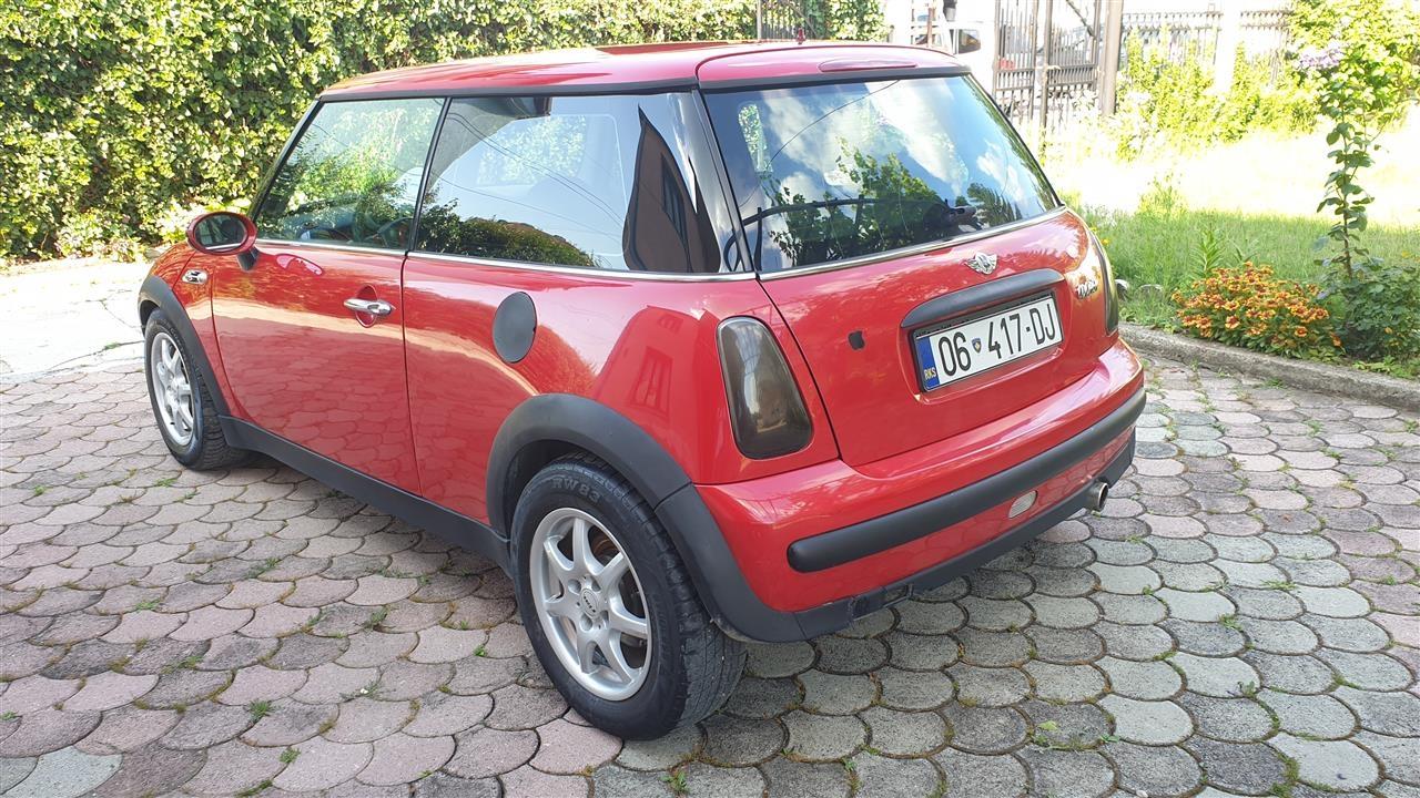 Mini