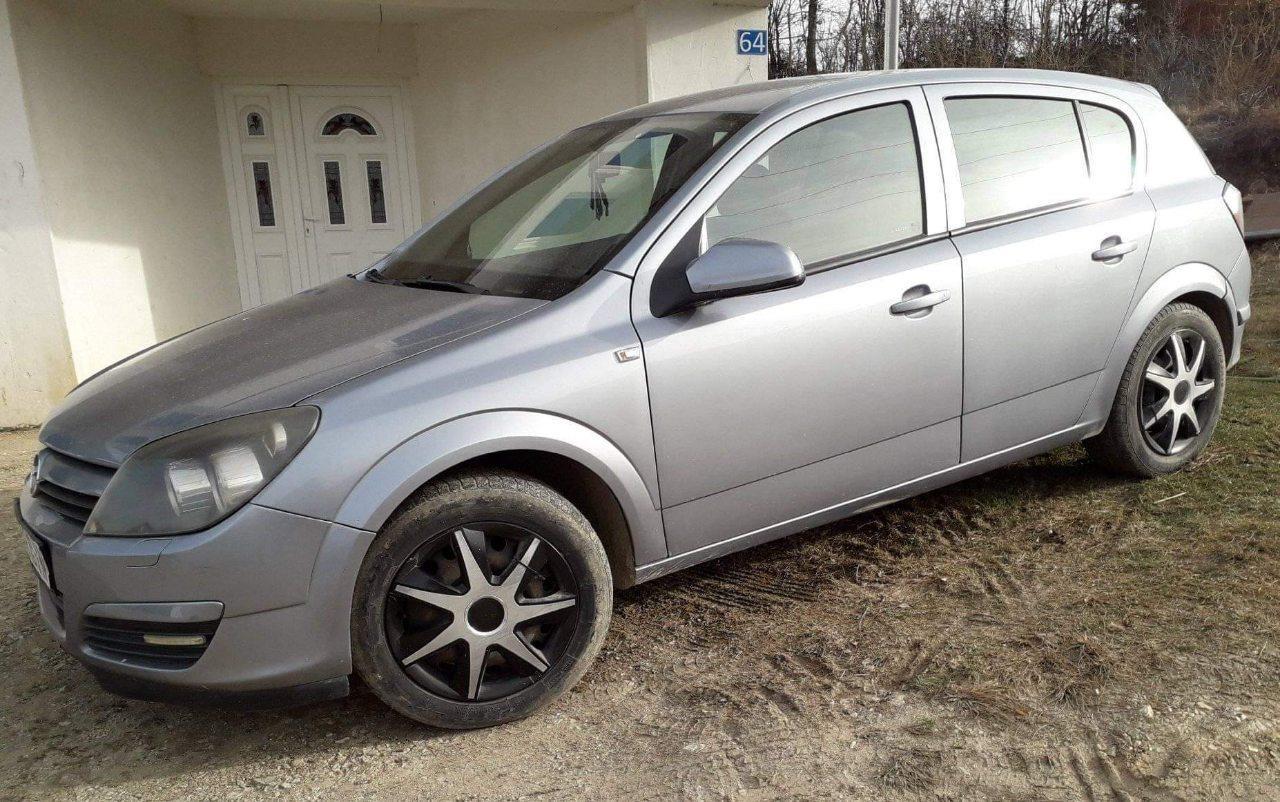 Shitet-Opel-Astra