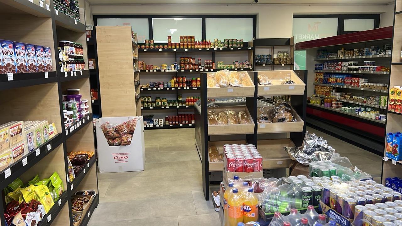 Rafta-per-market-ne-gjendje-shum-te-mir-dhe-paisje