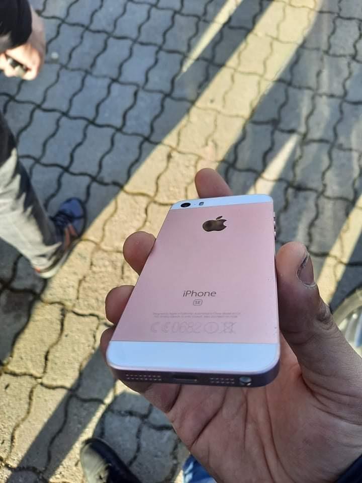 IPHONE-5SE-