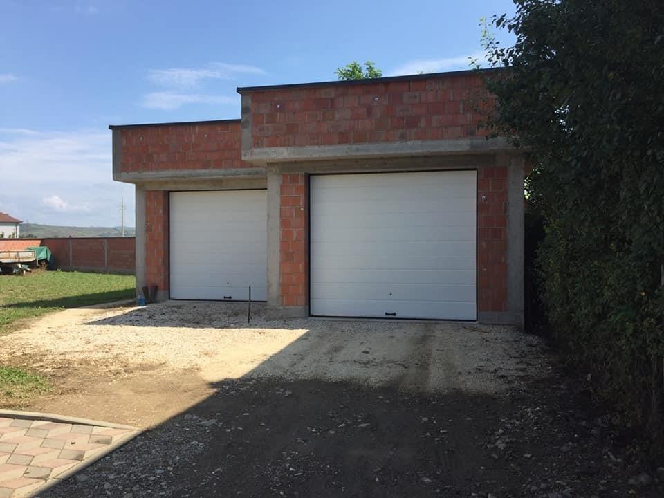 AUTOMATIC-DOORS