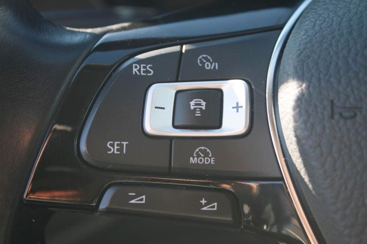 VW-TOURAN-1-6-TDI