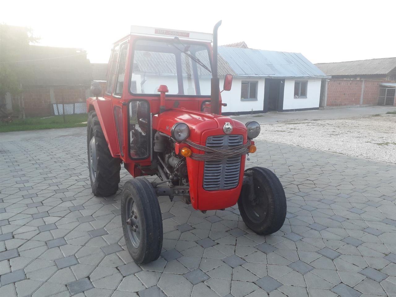 Traktor