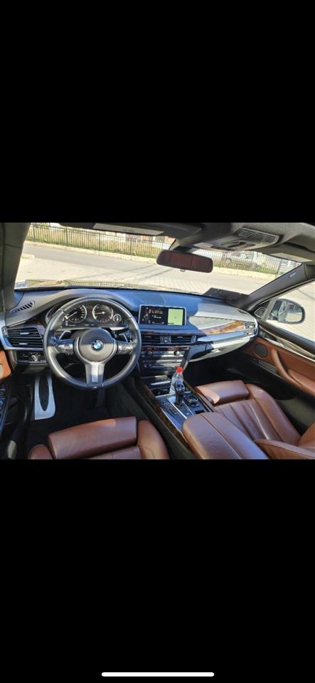 -BMW-X5M-