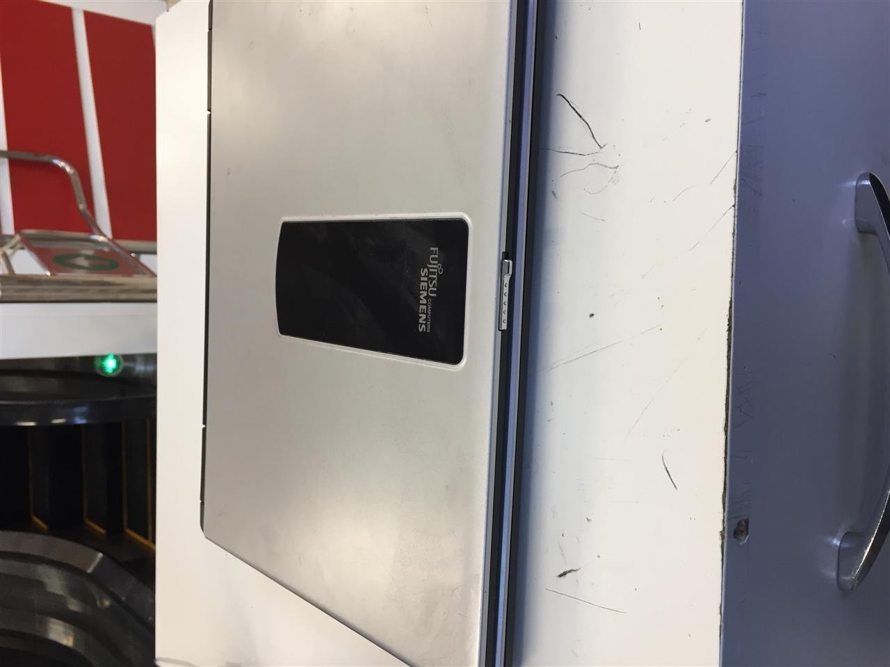 llaptop