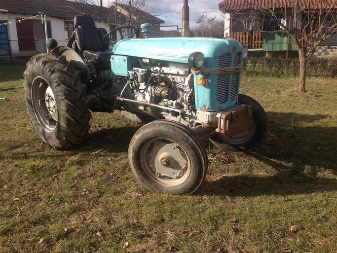 Traktor