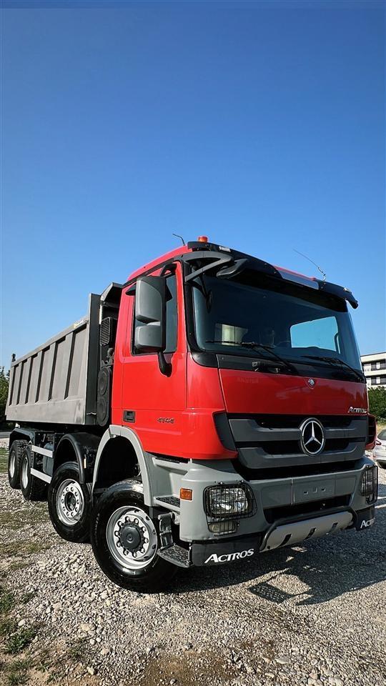 Actros-4144