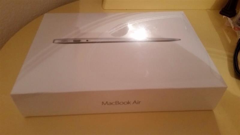 Macbook