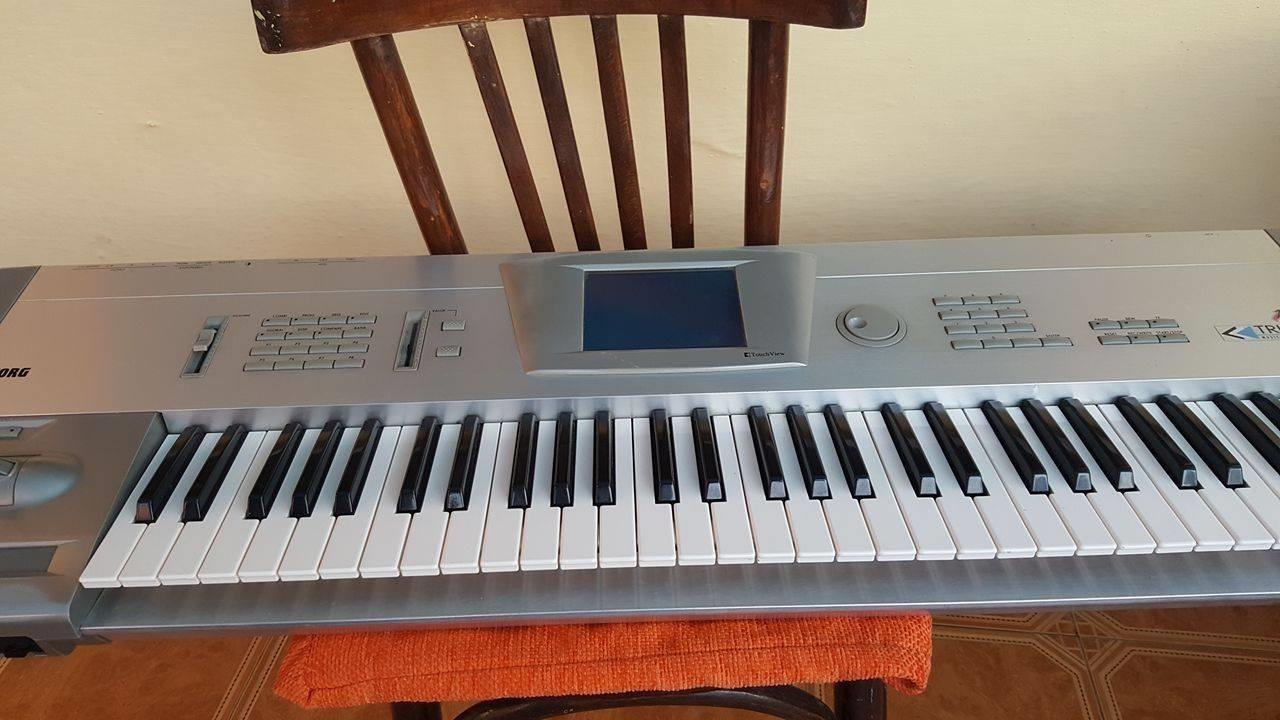 KORG-TRINITY-PLUS