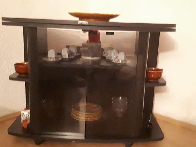 komode per tv