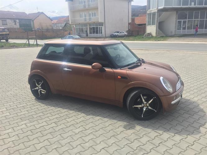 Mini Cooper -03 