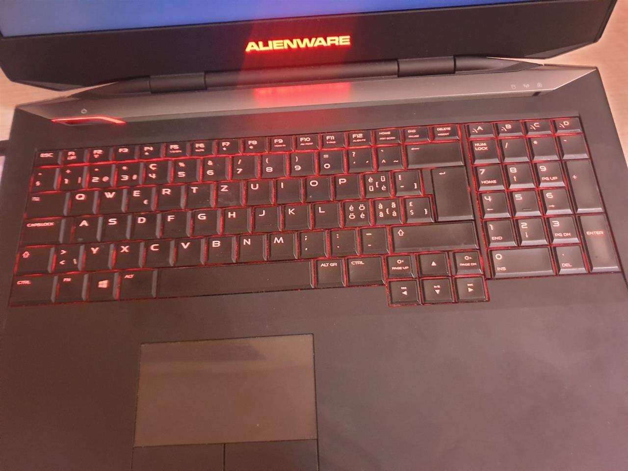 AlienWare-17