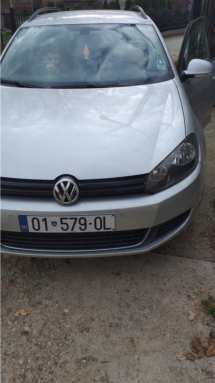 Golf-6-karavan-