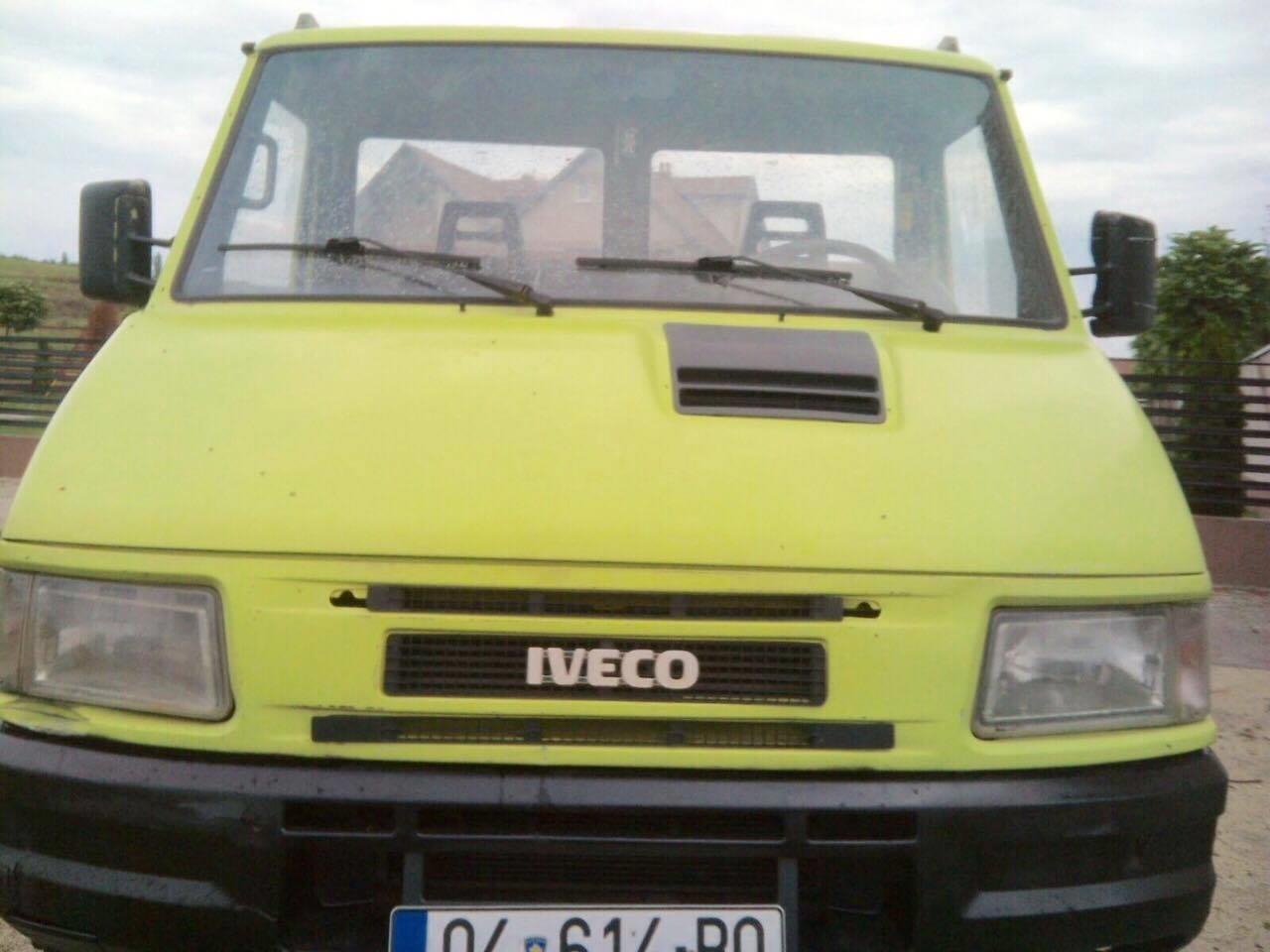 -Iveco-35-10