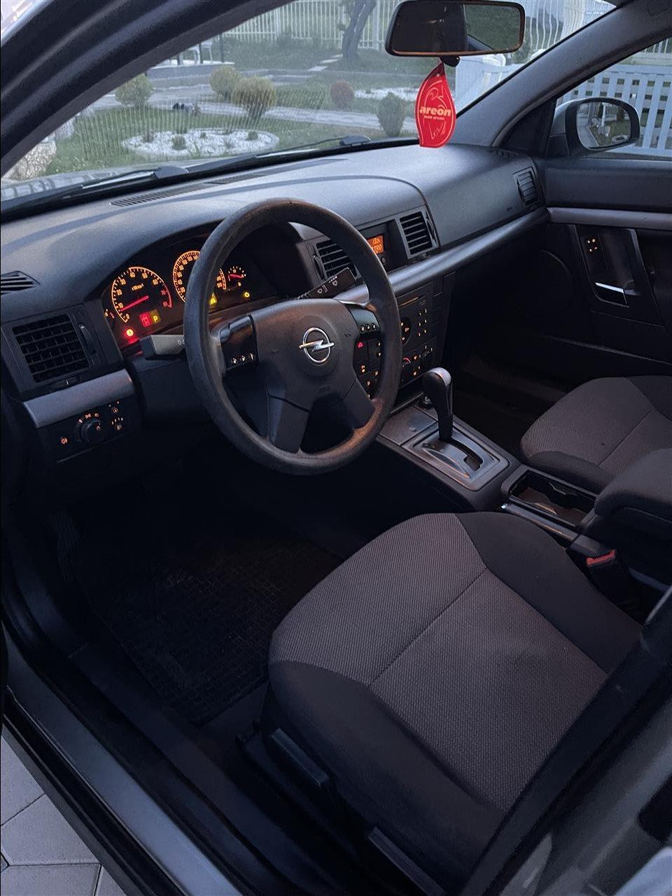 Opel-vektra-