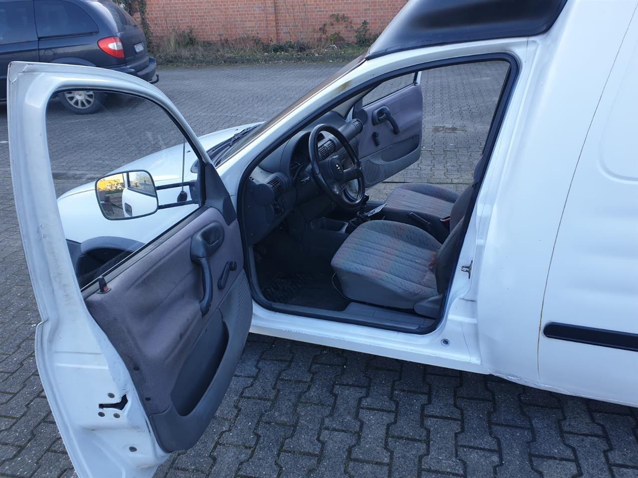 Opel-Combo