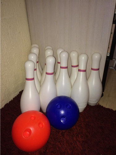 Bowling