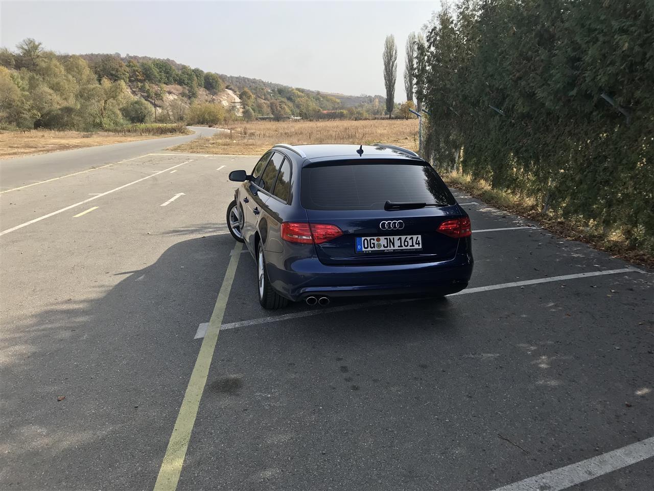 Audi-A4