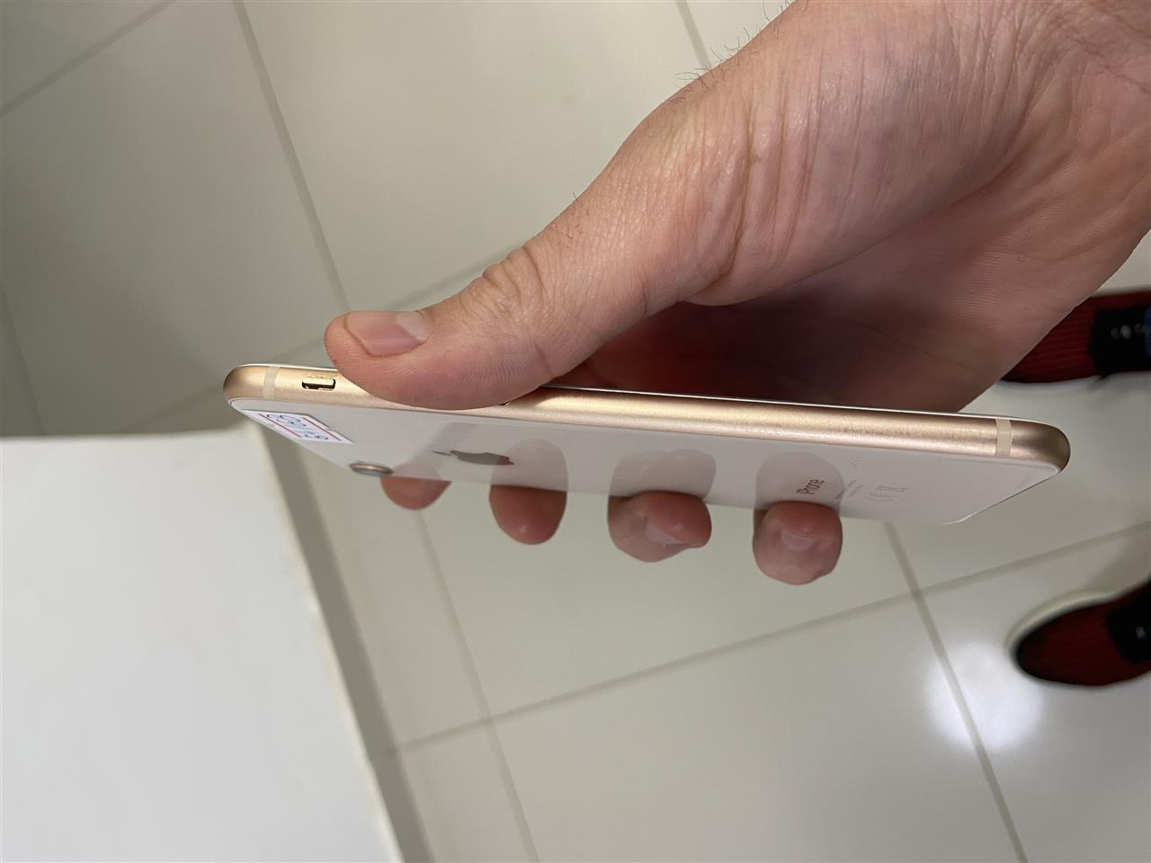 iphone-8-CE