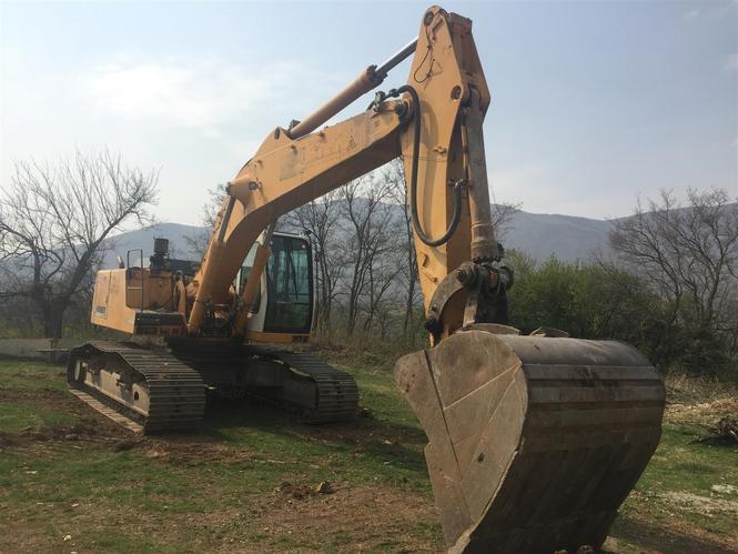 Liebherr 934