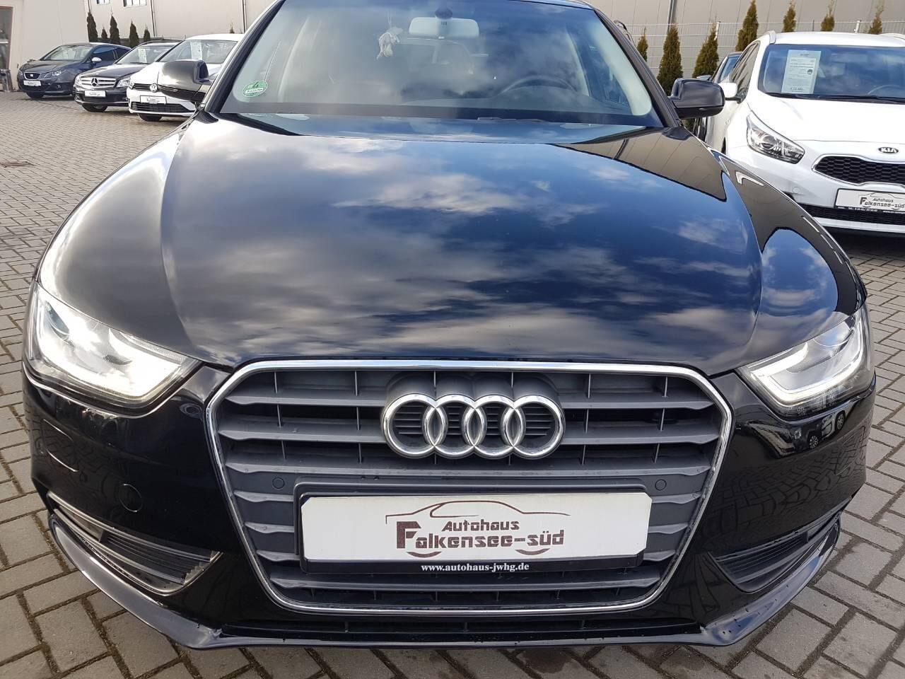 Audi-A4-