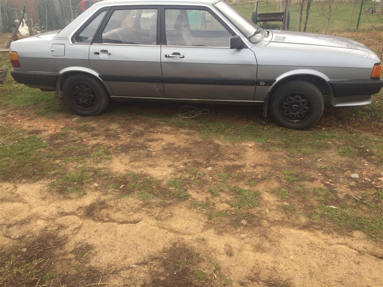 Audi-80-