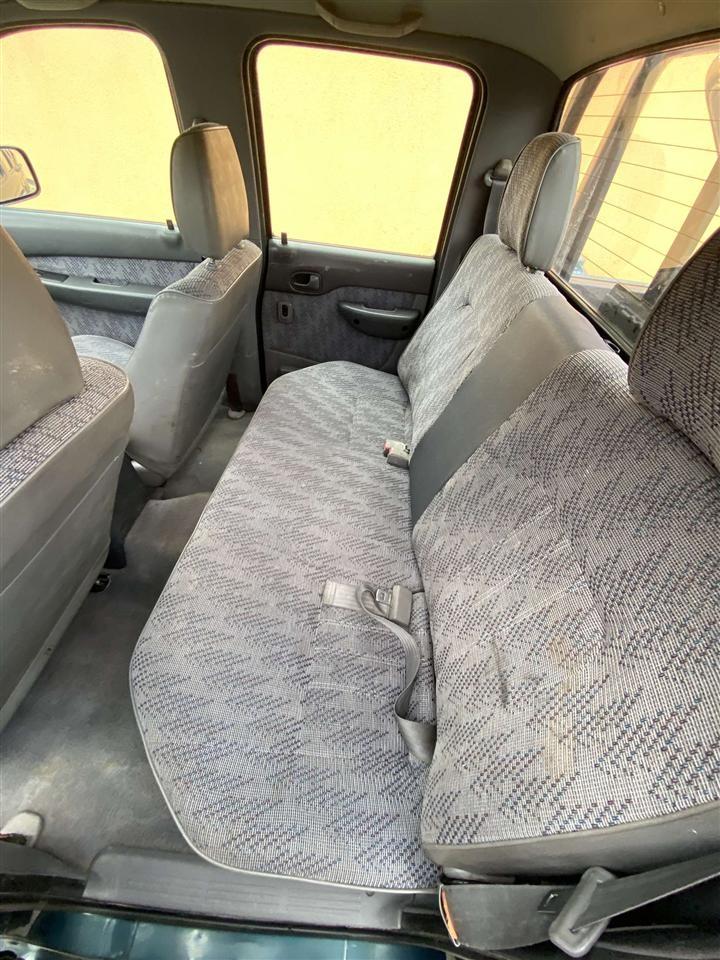 FORD-RANGER-2-5-Turbodiesel-2001-me-klim