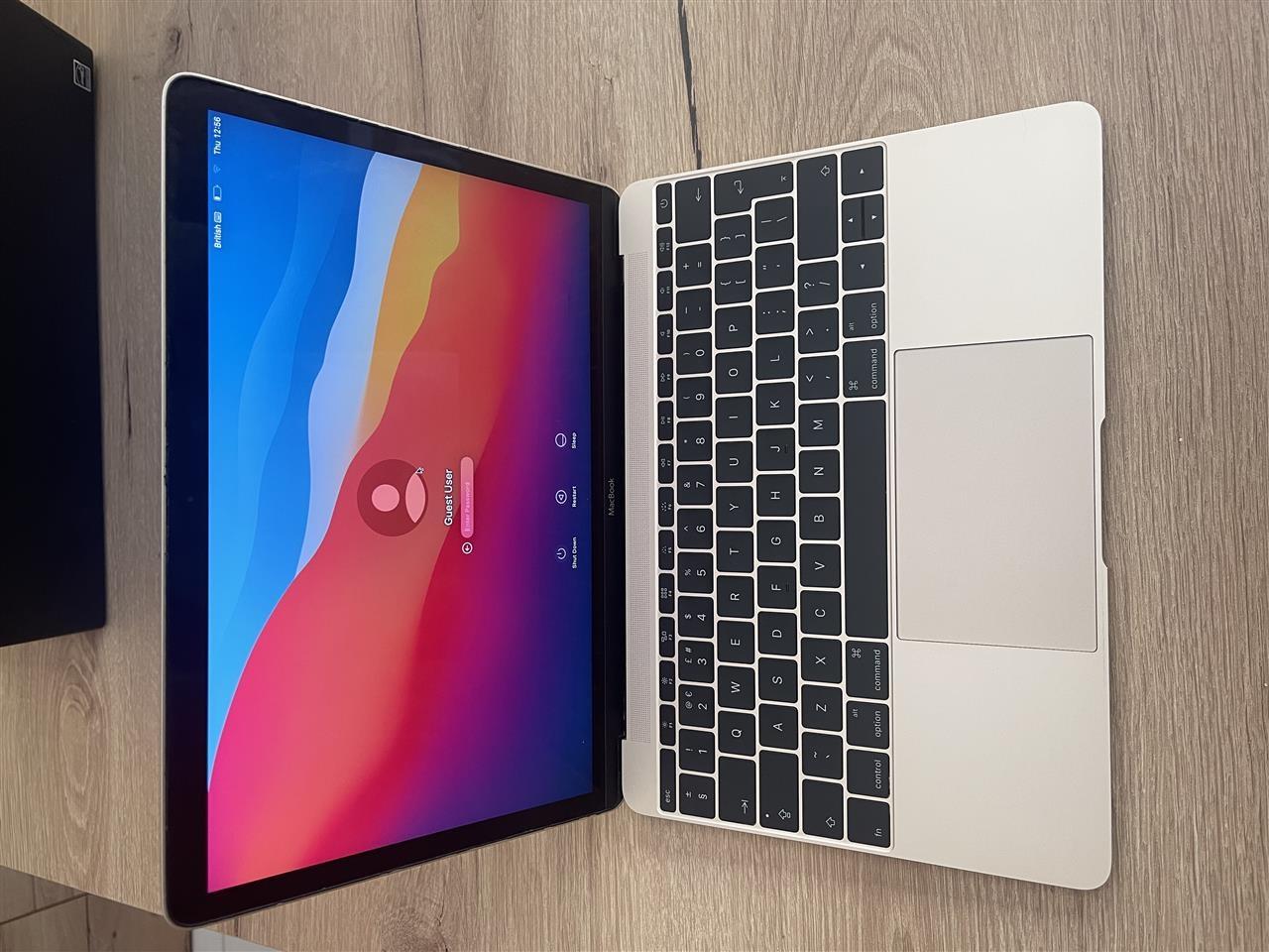 Shitet-macbook
